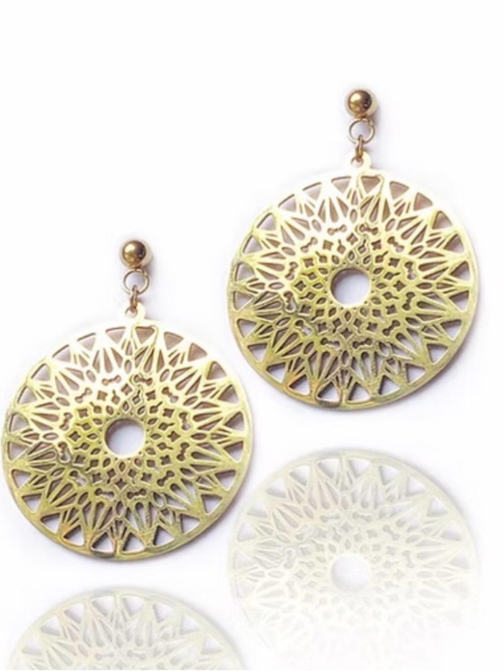 LUNI Oxcart Earrings Gold